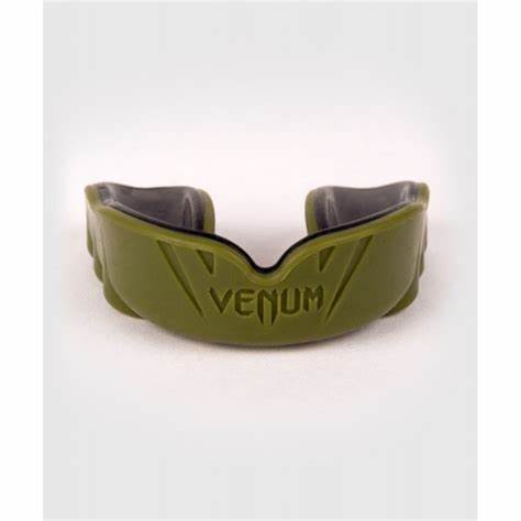 Challenger Mouthguard-Khaki/Black